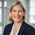 Frau Anne Spitze