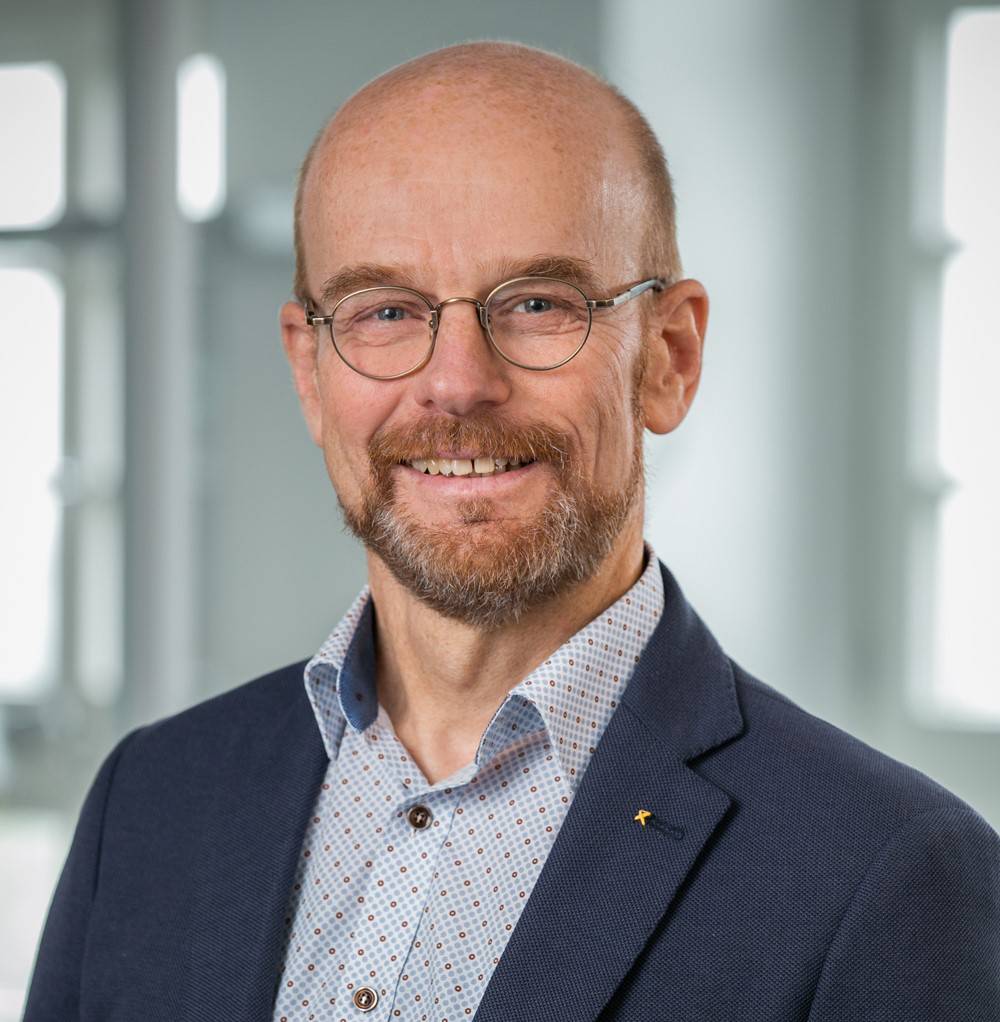 Volker Petzel
