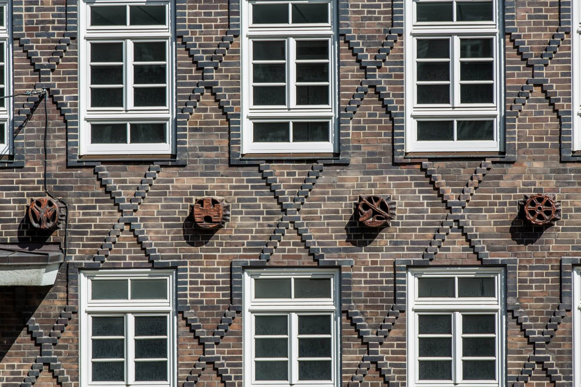 Unsere Unternehmenshistorie | Sprinkenhof GmbH Hamburg